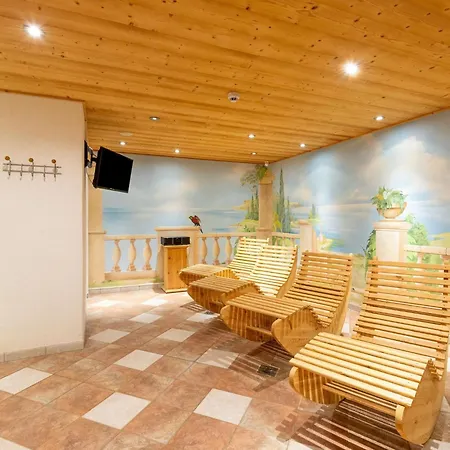With Ski-storage Apartment