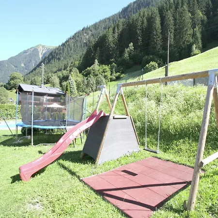 Apartment With Ski-storage *